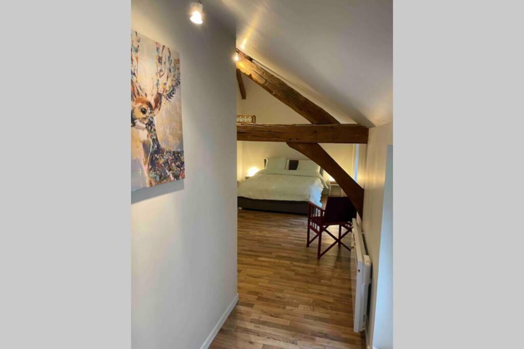 « Au 33 » Apartment Charleville-Mezieres Bagian luar foto